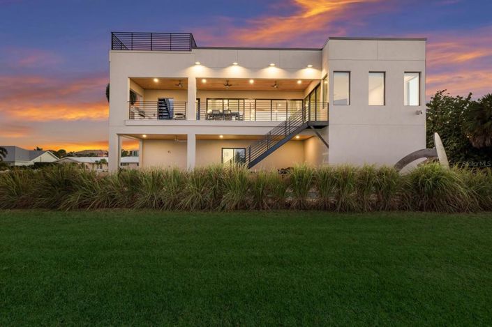 Image No.56-3 Bed Property for sale