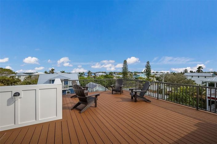 Image No.10-7 Bed Property for sale