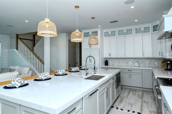 Image No.19-7 Bed Property for sale