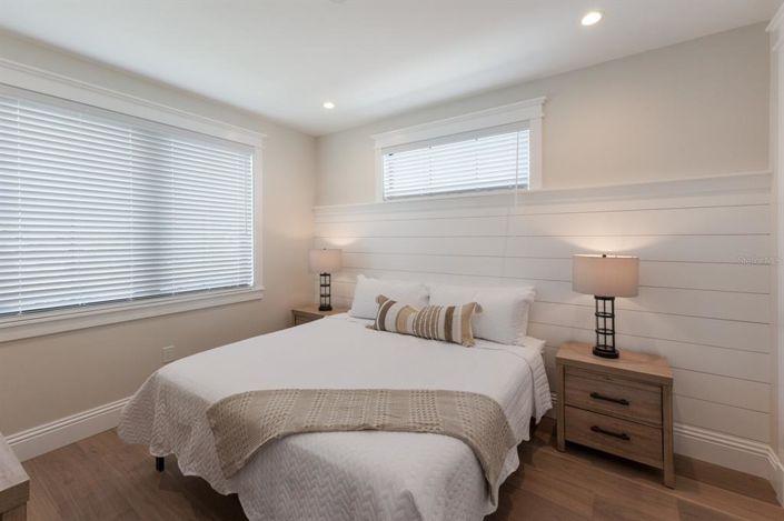 Image No.34-6 Bed Property for sale