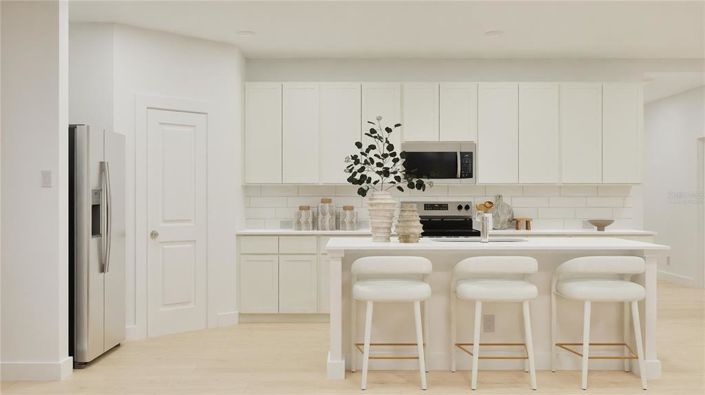 Image No.2-4 Bed Property for sale