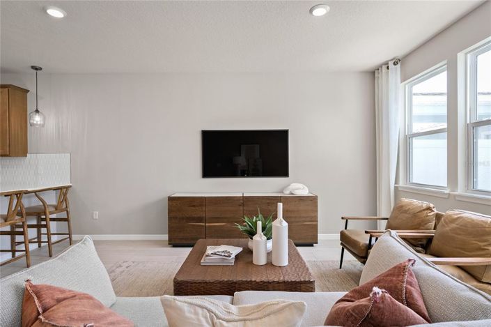 Image No.12-4 Bed Townhouse for sale