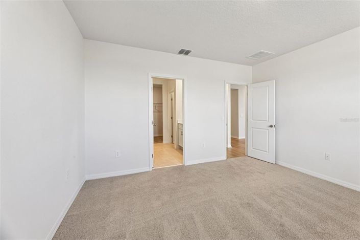 Image No.22-4 Bed Property for sale