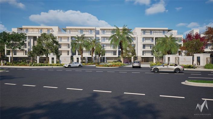 Image No.1-4 Bed Property for sale