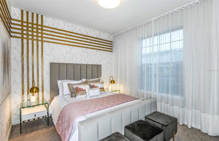 Image No.16-5 Bed Townhouse for sale