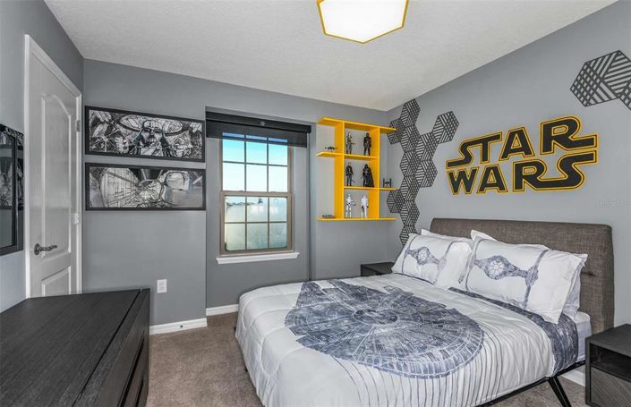 Image No.17-5 Bed Townhouse for sale