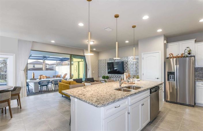 Image No.4-5 Bed Townhouse for sale