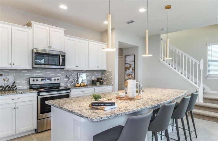 Image No.5-5 Bed Townhouse for sale