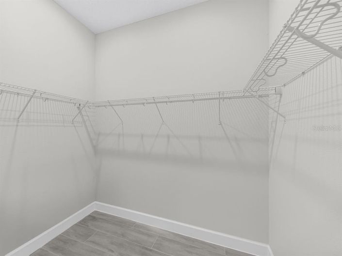 Image No.18-3 Bed Property for sale