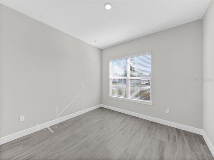 Image No.22-3 Bed Property for sale