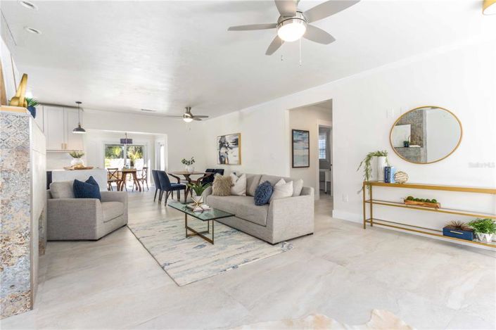 Image No.8-3 Bed Property for sale