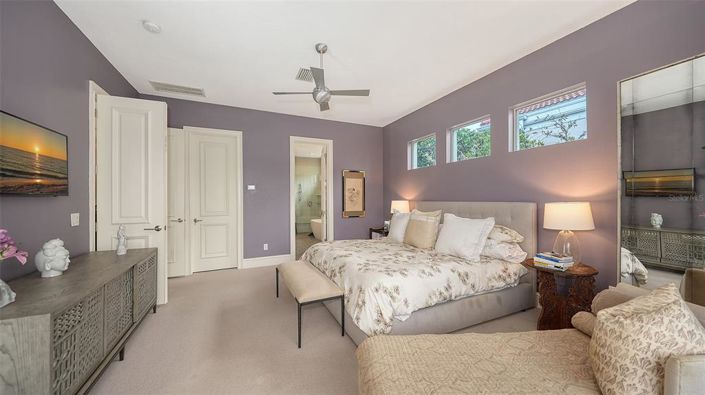 Image No.29-3 Bed Property for sale