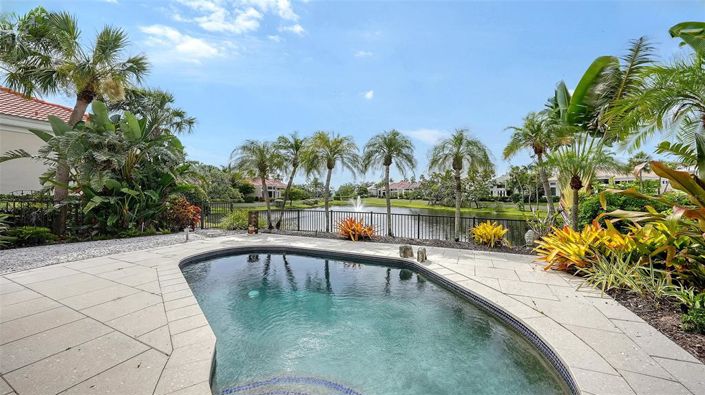 Image No.40-3 Bed Property for sale