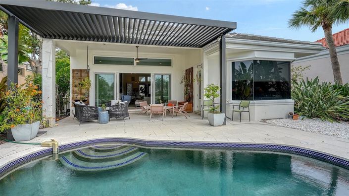 Image No.45-3 Bed Property for sale