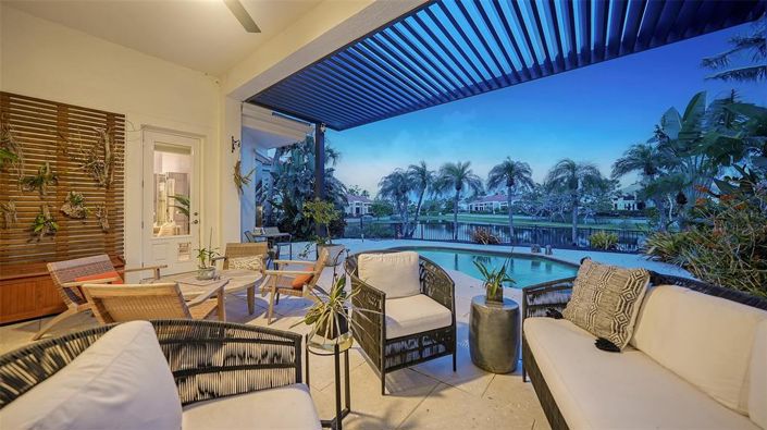 Image No.53-3 Bed Property for sale