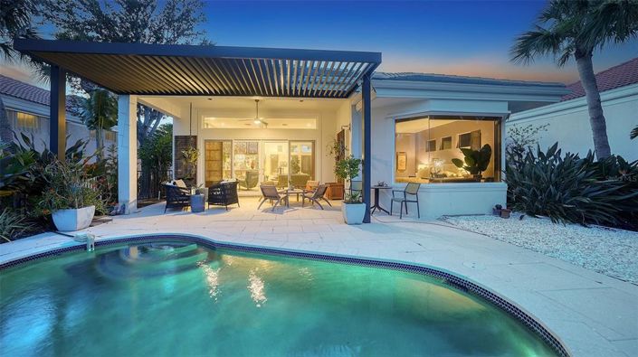 Image No.54-3 Bed Property for sale