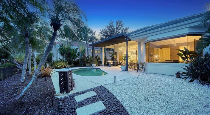 Image No.55-3 Bed Property for sale