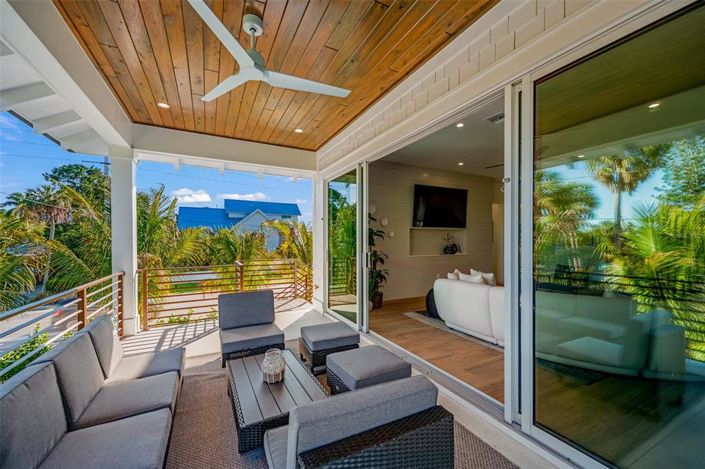 Image No.21-4 Bed Property for sale