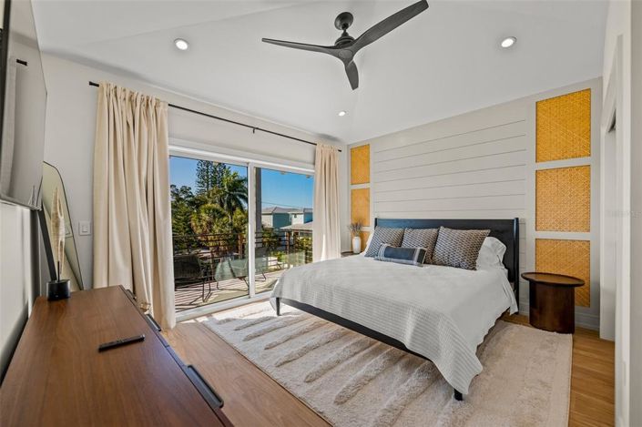 Image No.31-4 Bed Property for sale