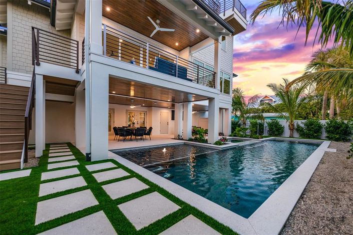 Image No.51-4 Bed Property for sale