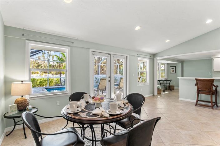 Image No.16-3 Bed Property for sale