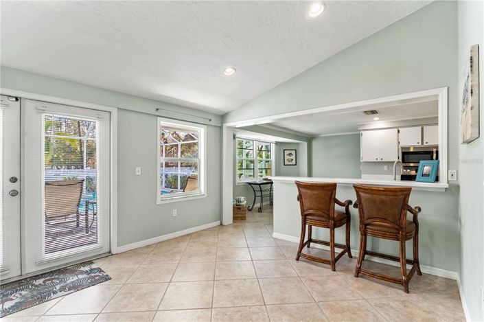 Image No.19-3 Bed Property for sale