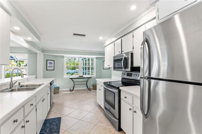 Image No.21-3 Bed Property for sale