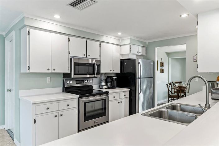 Image No.22-3 Bed Property for sale