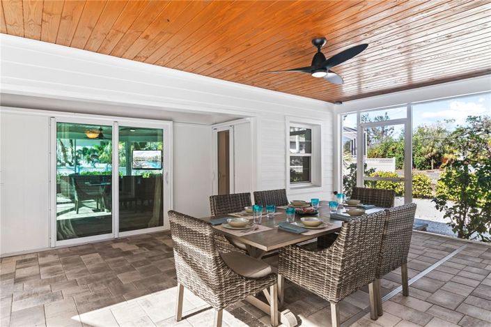 Image No.38-3 Bed Property for sale