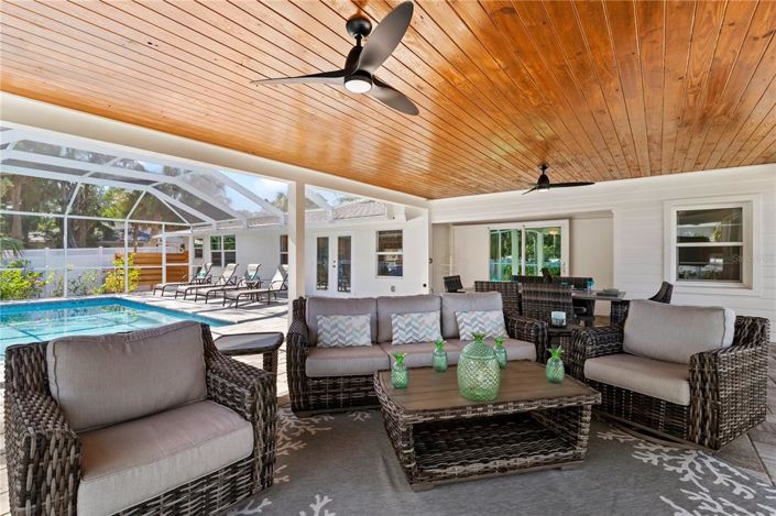 Image No.41-3 Bed Property for sale