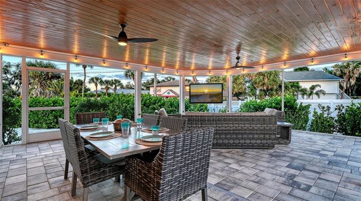 Image No.42-3 Bed Property for sale