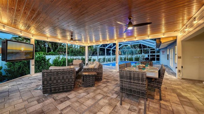 Image No.50-3 Bed Property for sale