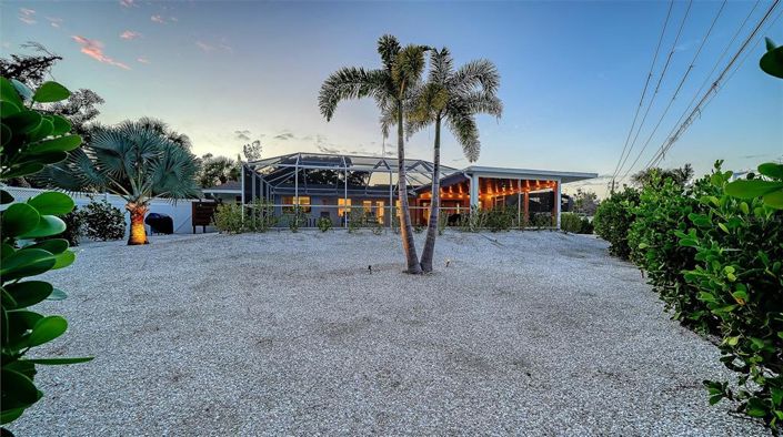 Image No.55-3 Bed Property for sale