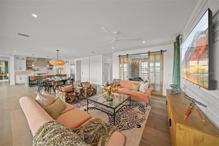 Image No.19-4 Bed Property for sale