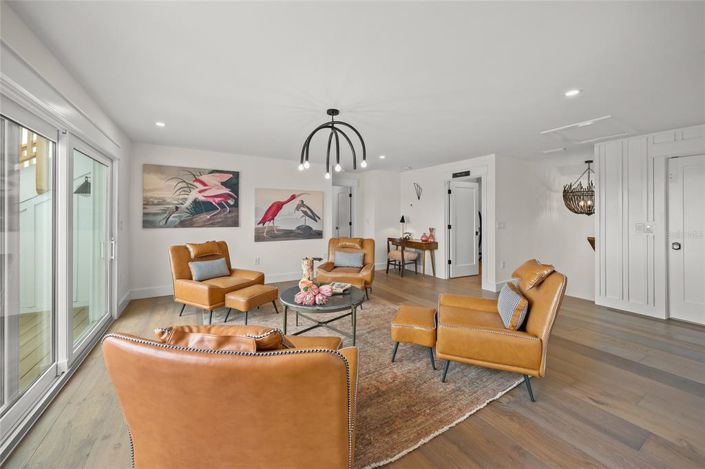 Image No.25-4 Bed Property for sale