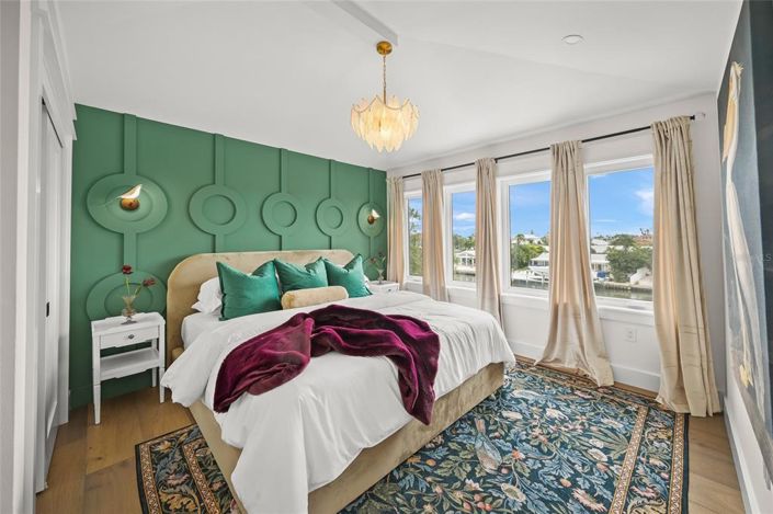 Image No.34-4 Bed Property for sale