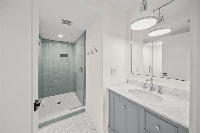 Image No.37-4 Bed Property for sale