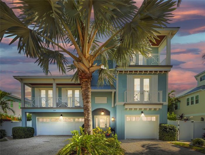 Image No.2-4 Bed Property for sale