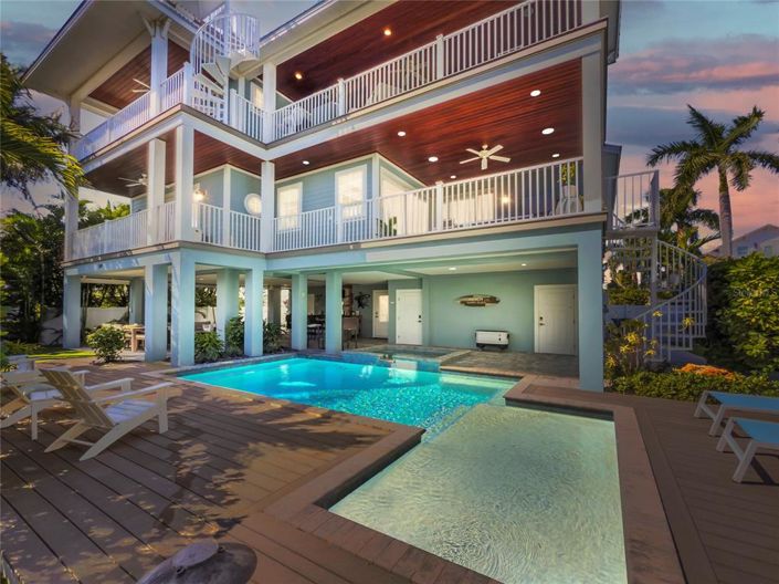 Image No.3-4 Bed Property for sale