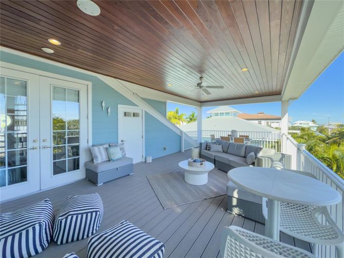 Image No.55-4 Bed Property for sale