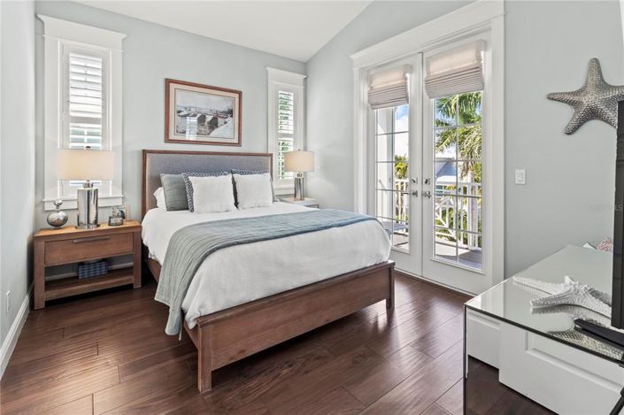 Image No.57-4 Bed Property for sale