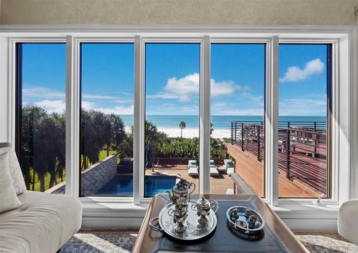 Image No.31-8 Bed Property for sale