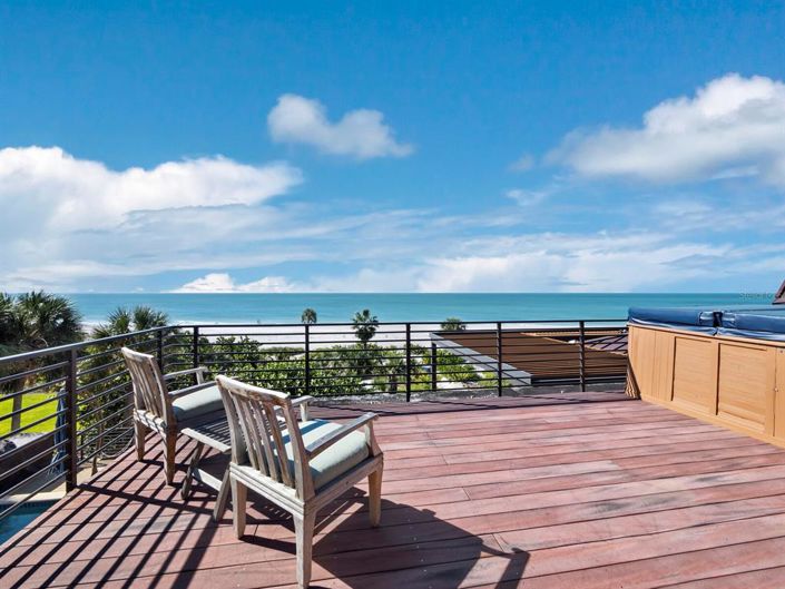 Image No.32-8 Bed Property for sale