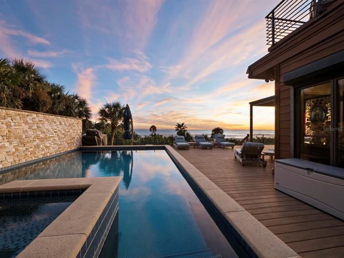 Image No.46-8 Bed Property for sale