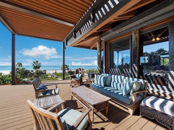 Image No.51-8 Bed Property for sale