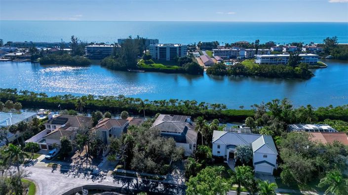 Image No.7-3 Bed Property for sale