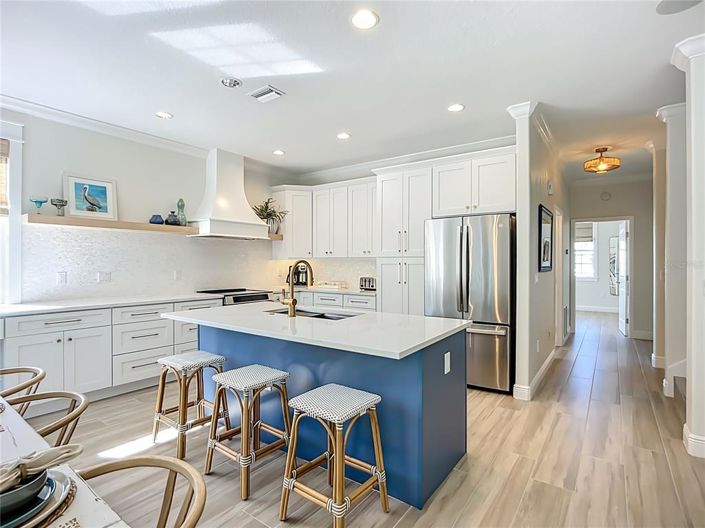 Image No.14-4 Bed Property for sale