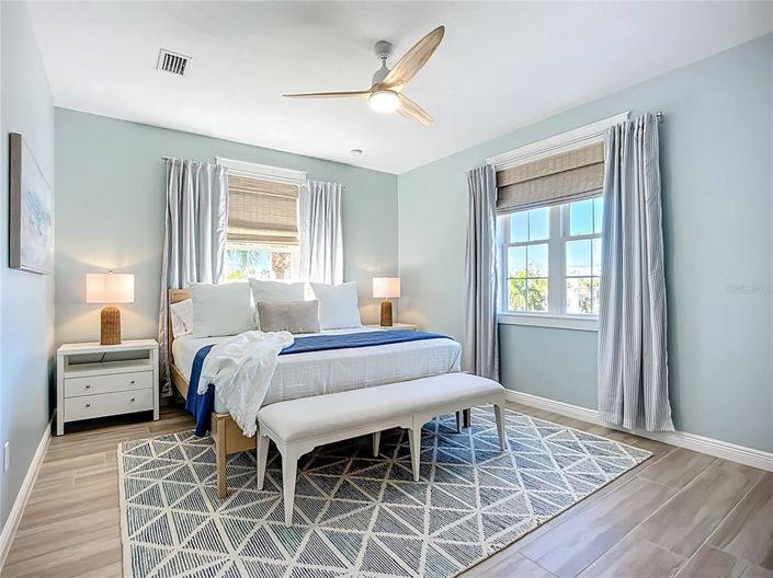 Image No.20-4 Bed Property for sale