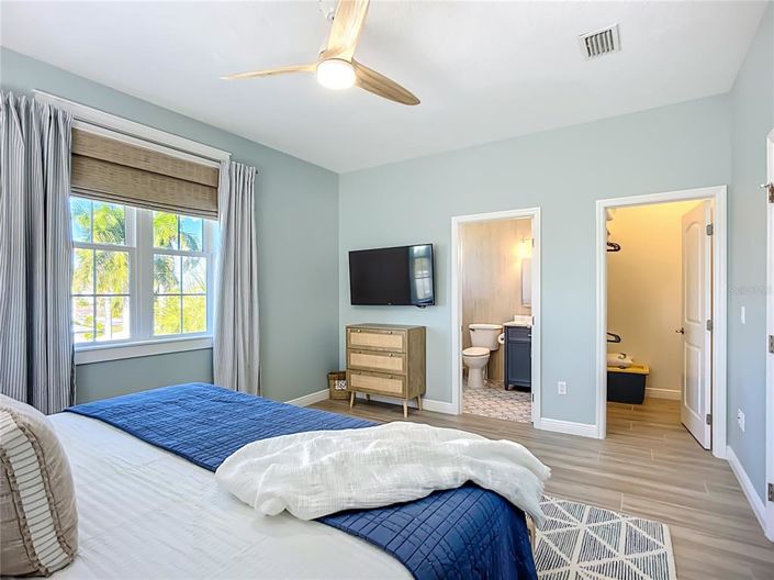 Image No.21-4 Bed Property for sale