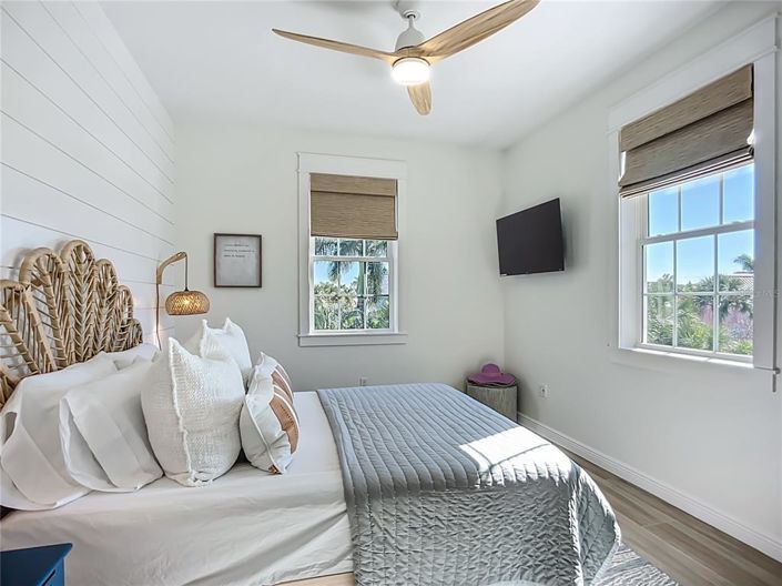 Image No.24-4 Bed Property for sale